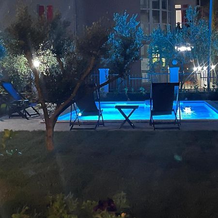 Belami Luxury Apartments Ulcinj Esterno foto
