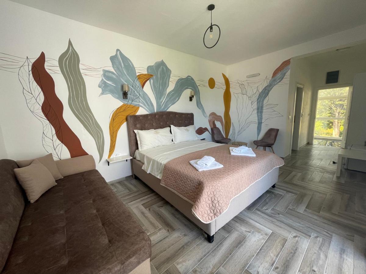 Belami Luxury Apartments Ulcinj Esterno foto