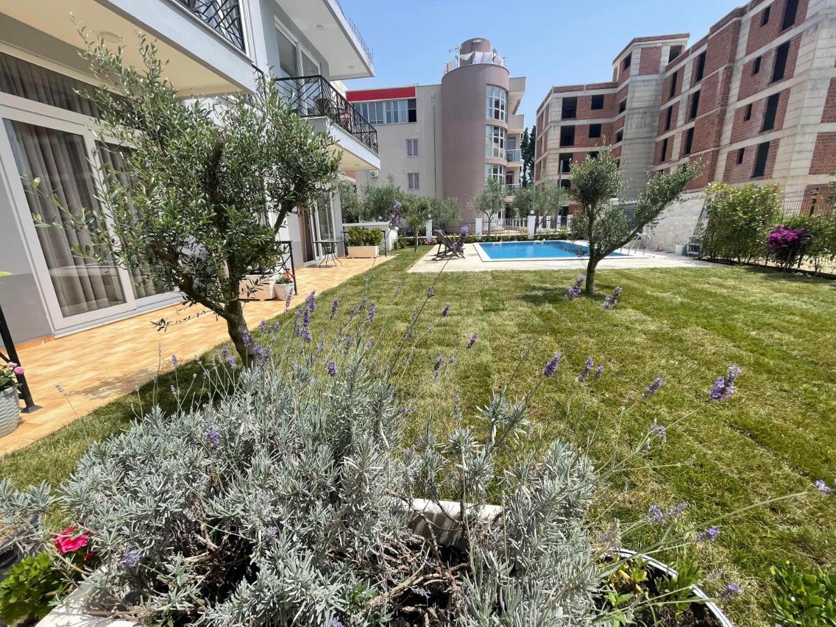 Belami Luxury Apartments Ulcinj Esterno foto